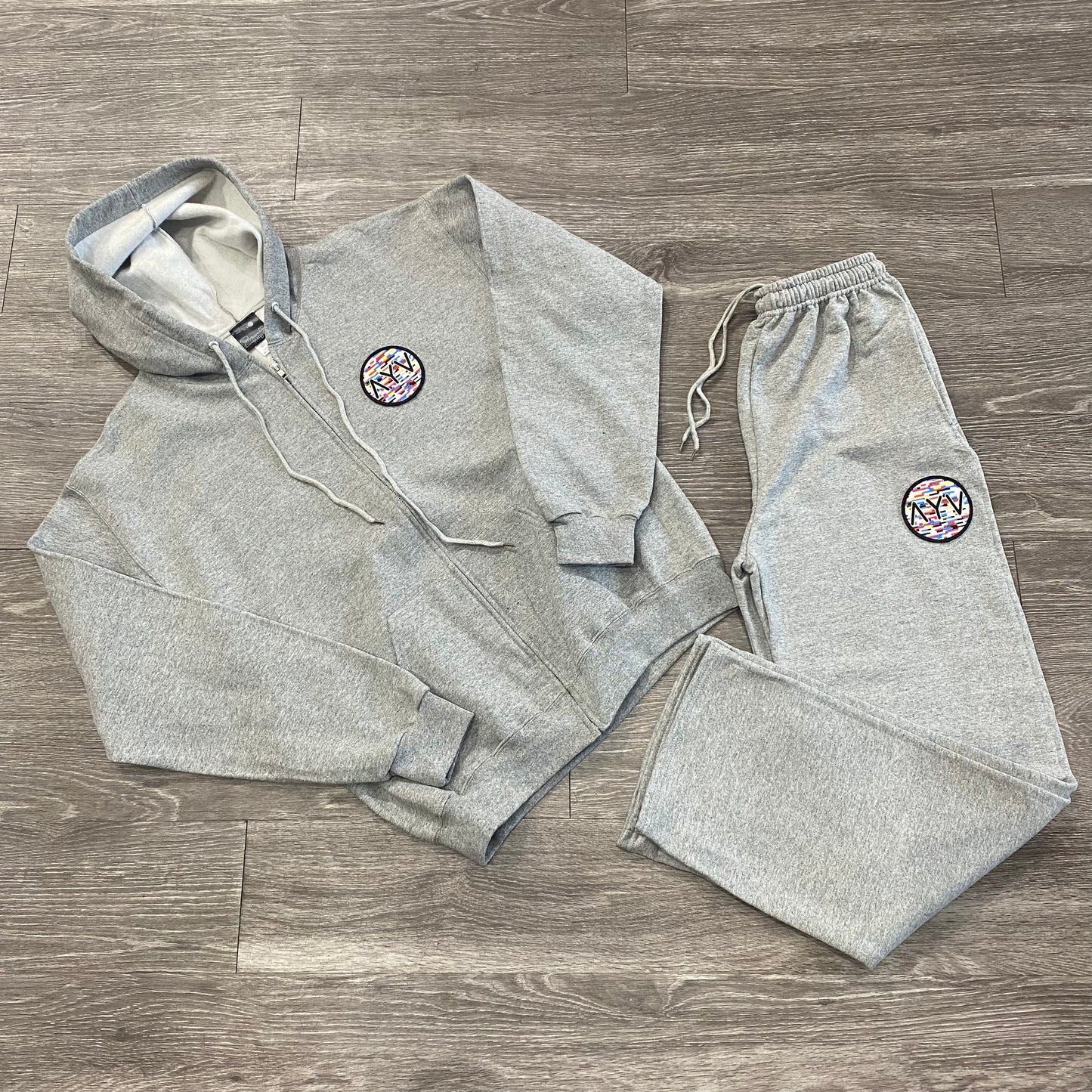 International Wave “Full Zip + Open Bottom” Sweatsuit
