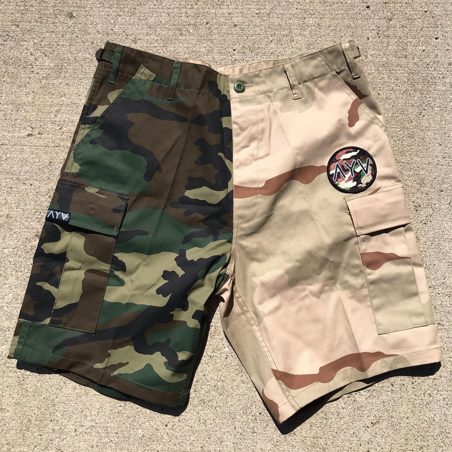 Double Cam Cargo Shorts