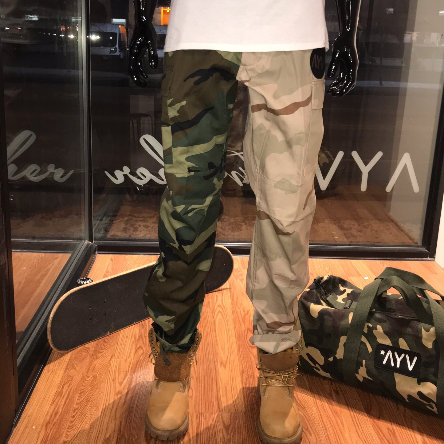 Double Cam Cargos