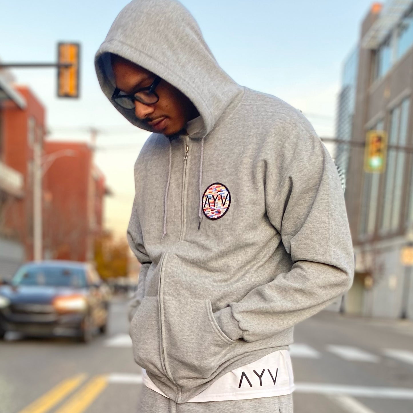 International Wave Zip Hoodie Sweatsuit