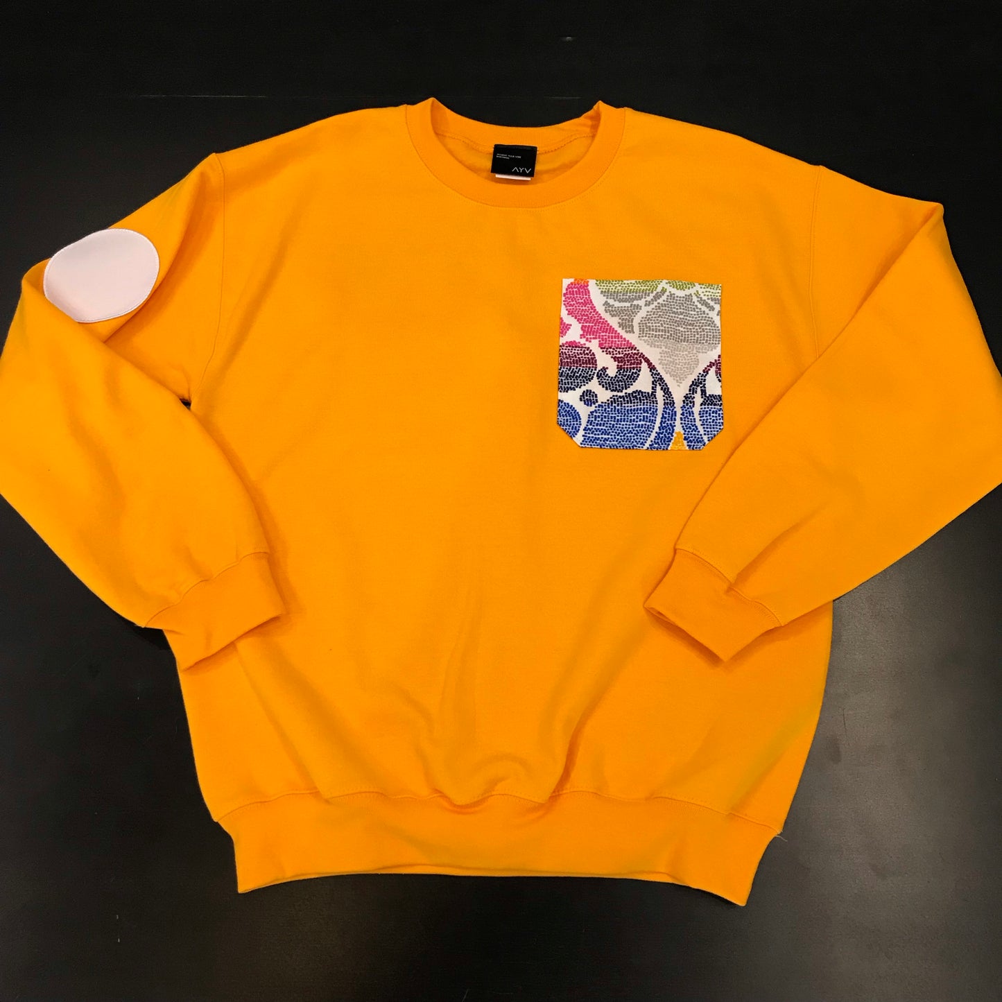 “Santorini” Pocket Crewneck Sweatshirt